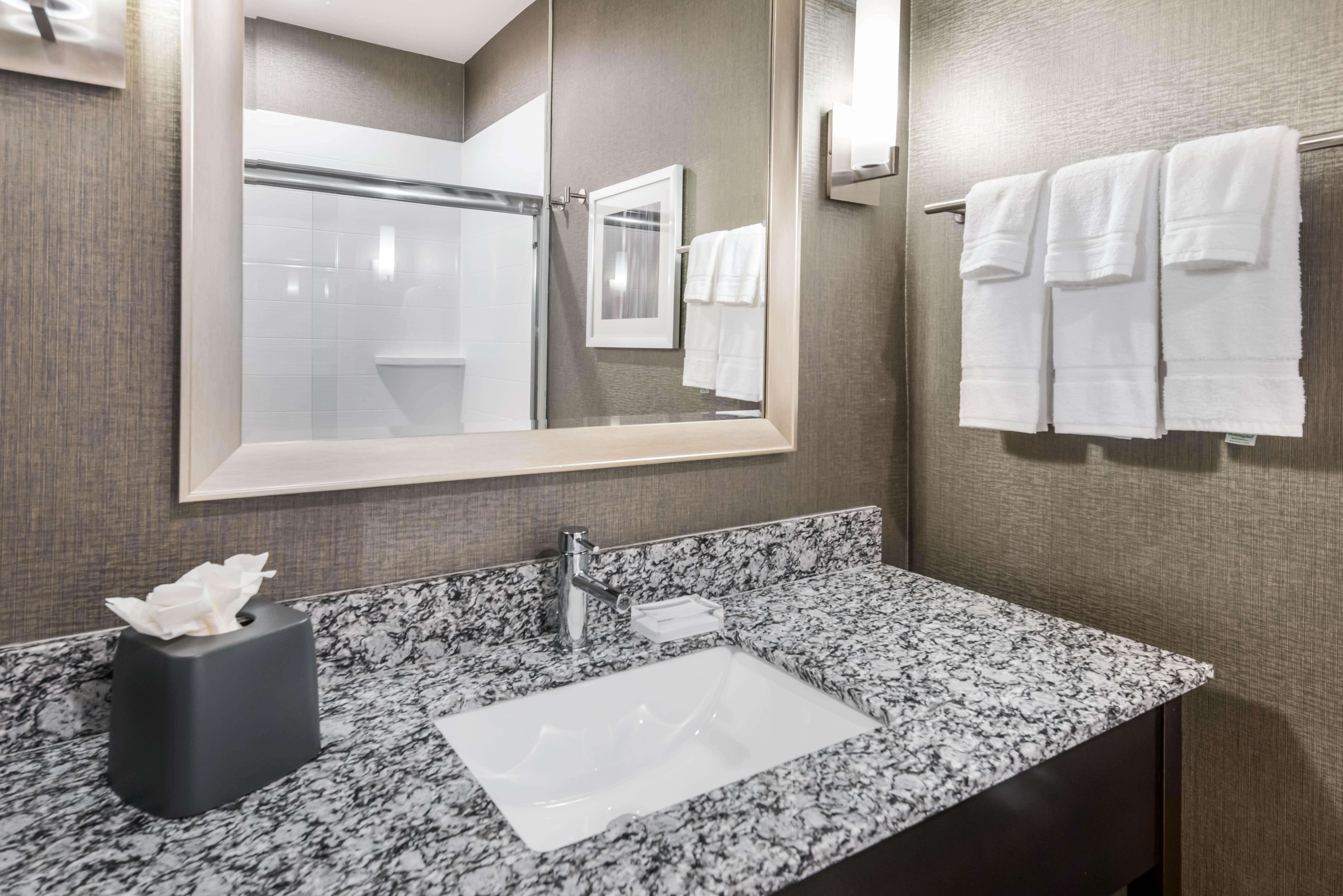 Holiday Inn Hotel & Suites Silicon Valley - Milpitas By Ihg Esterno foto
