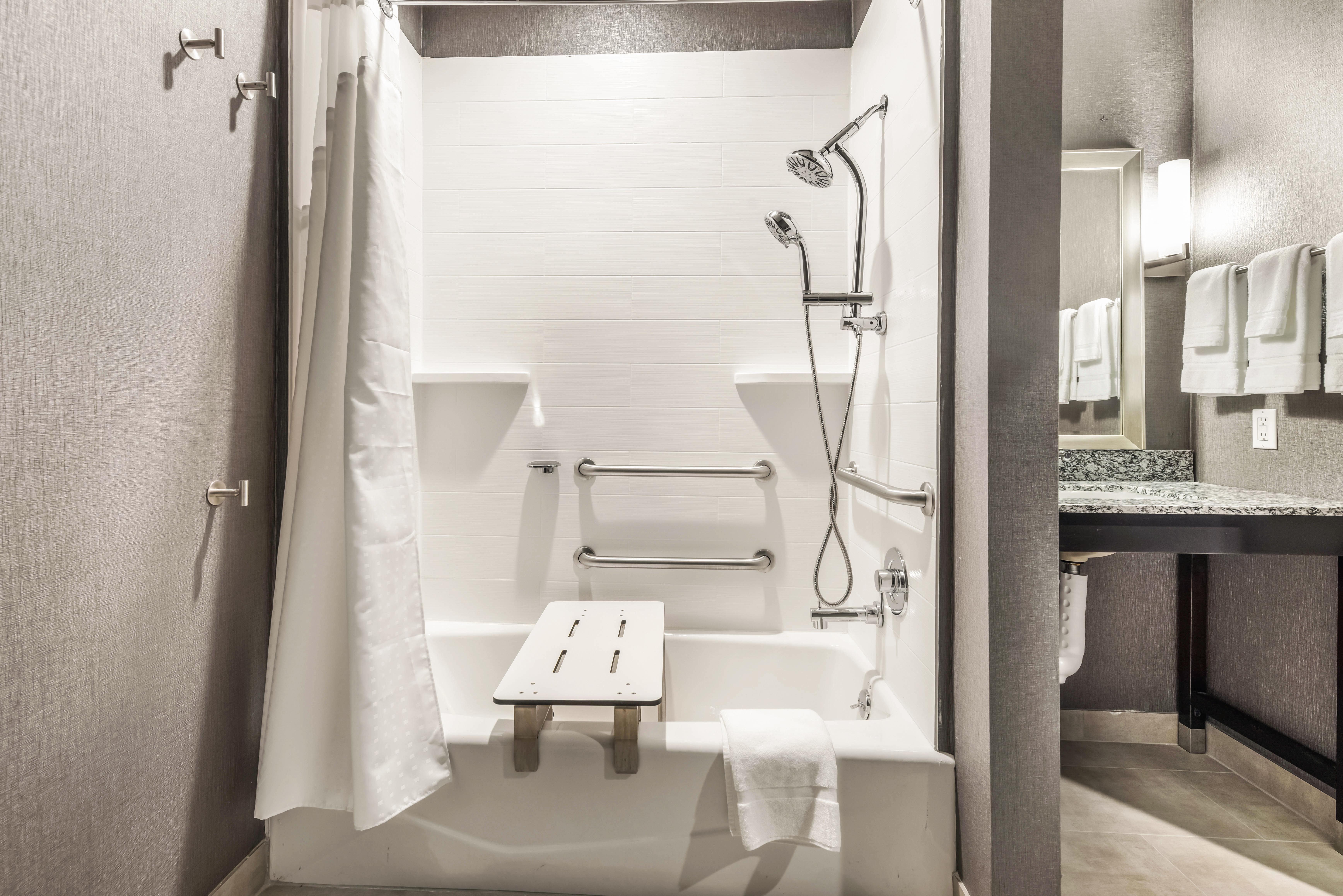 Holiday Inn Hotel & Suites Silicon Valley - Milpitas By Ihg Esterno foto