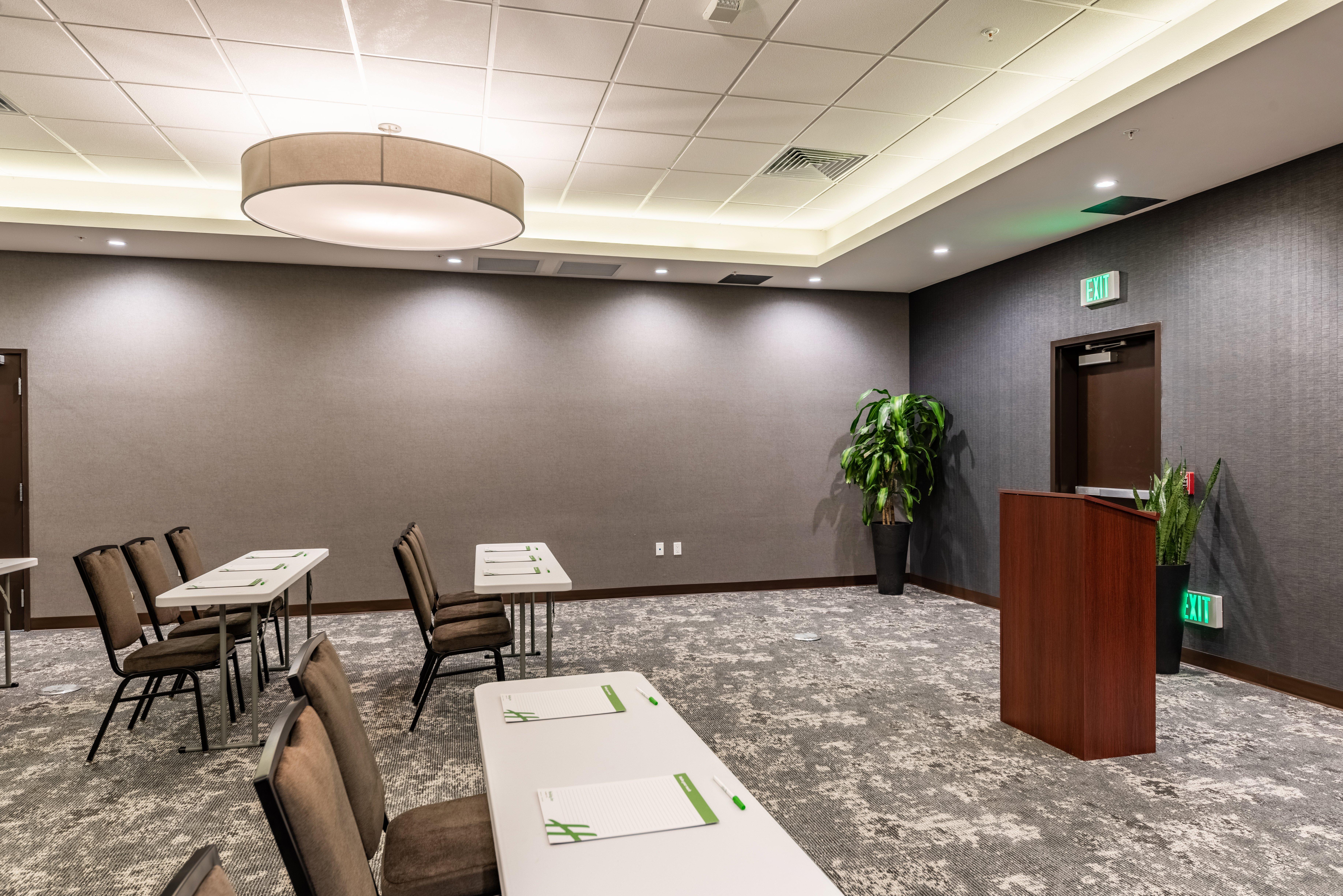 Holiday Inn Hotel & Suites Silicon Valley - Milpitas By Ihg Esterno foto